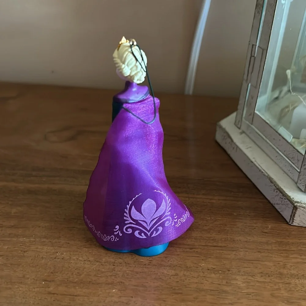 Hallmark this 2017